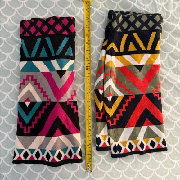 ❤️Bundle of Two Flying Tomato Knit Mini Skirts - Picture 2 of 4